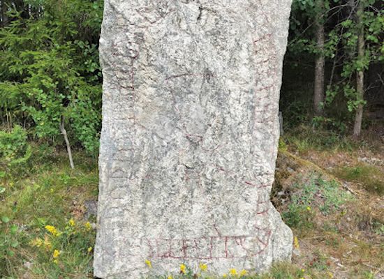 sweden/sodermanland/landmark/sodermanlands-runinskrifter-374