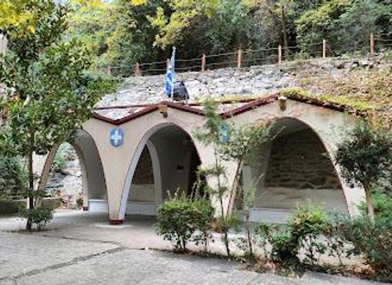 greece/thessaly/landmark/holy-shrine-of-saint-paraskevi-at-tempe
