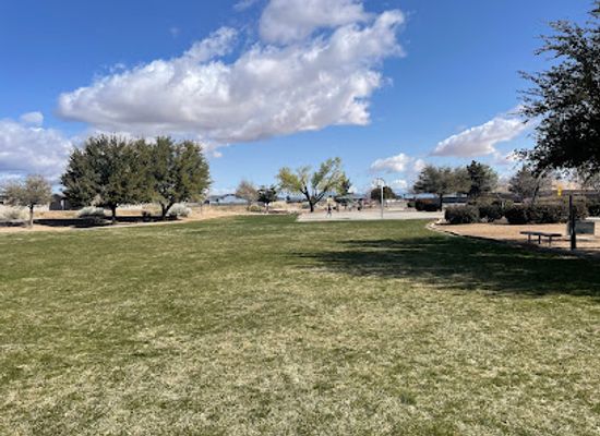 arizona/kingman/landmark/walleck-ranch-neighborhood-park