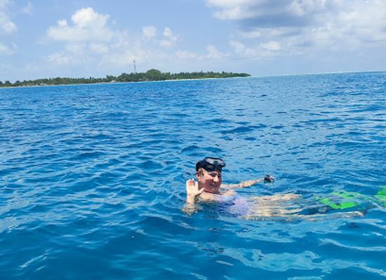 maldives/thoddoo/landmark/thoddoo-astro-dive-club-and-excursions