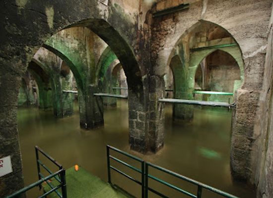 israel/central-district/landmark/pool-of-the-arches