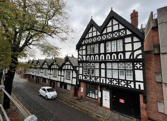 united-kingdom/cheshire/landmark/the-nine-houses