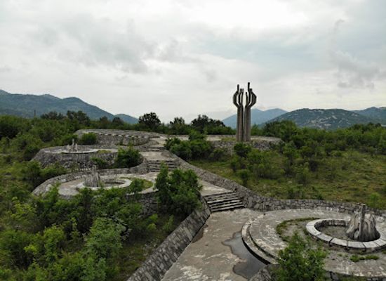 montenegro/ljesanska-nahija/landmark/spomenik-palim-borcima-ljesanske-nahije