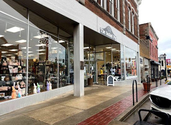 arkansas/rogers/landmark/the-dotted-pig-downtown