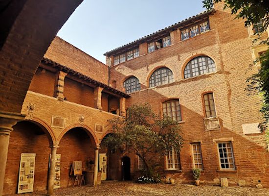 france/toulouse/landmark/museum-of-old-toulouse