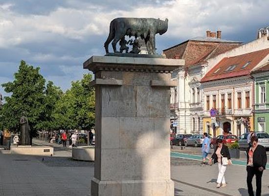romania/cluj-napoca/landmark/lupa-capitolina