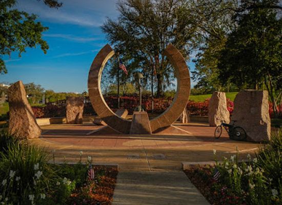 florida/tallahassee/landmark/korean-war-memorial