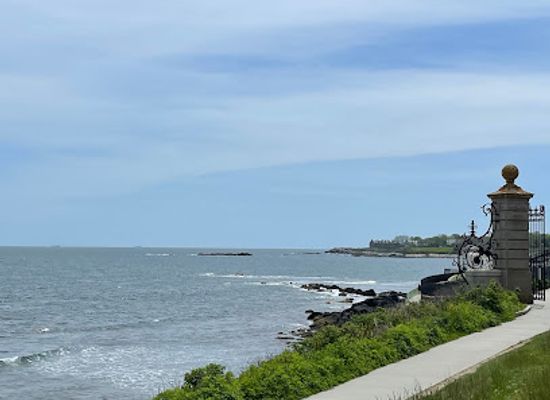 rhode-island/newport-coastline/landmark/the-breakers