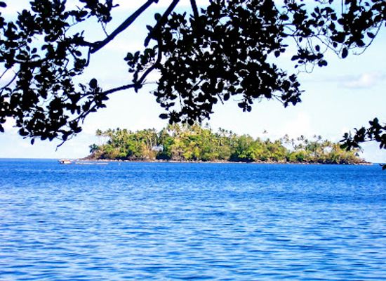 indonesia/maluku-islands/landmark/pulau-keraka