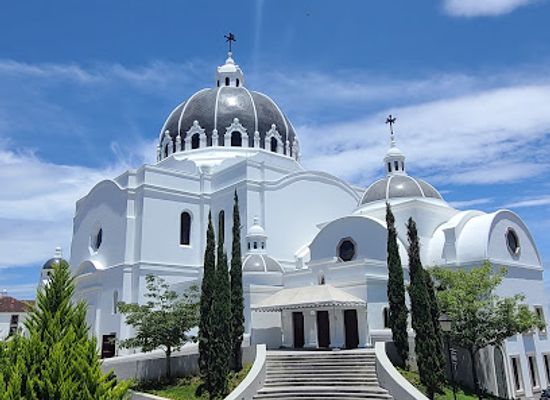 guatemala/guatemala-city/landmark/pasaje-estilo-ciudad-cayala