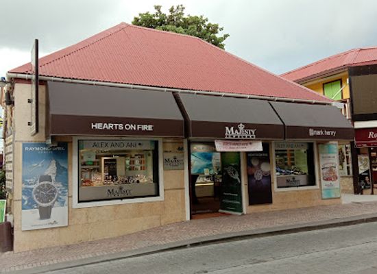sint-maarten/great-bay/landmark/majesty-jewelers