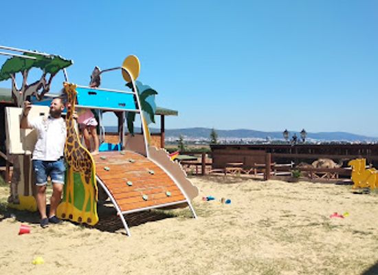 bulgaria/sunny-beach/landmark/camel-park-sunny-beach