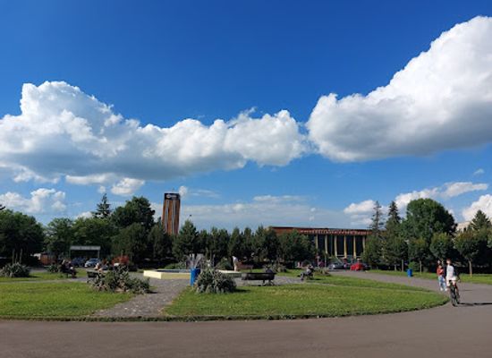 romania/brasov/landmark/parcul-sportiv