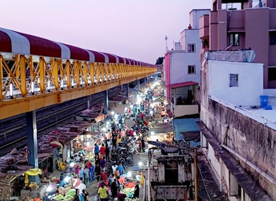 india/chennai/t-nagar/landmark/t-nagar-skywalk