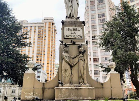 bolivia/la-paz/landmark/isabel-the-catholic-square
