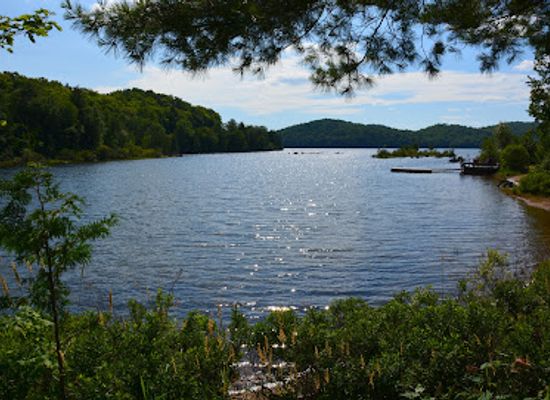 canada/haliburton-highlands/landmark/haliburton-county-farmers-market