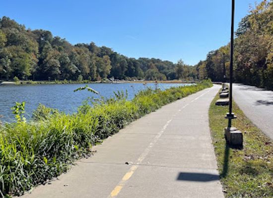 arkansas/rogers/landmark/lake-atalanta-park-trails