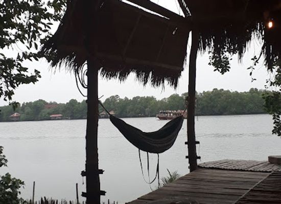 cambodia/kampot/landmark/high-tide-kampot