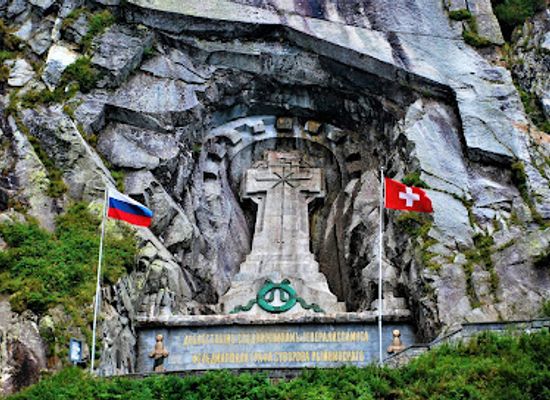 switzerland/uri/landmark/suvorov-monument