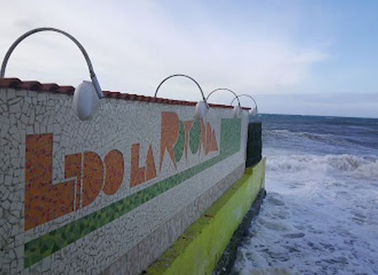 italy/bari/santo-spirito/landmark/lido-la-rotonda