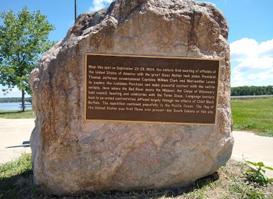 south-dakota/west-river/landmark/fischers-lilly-park