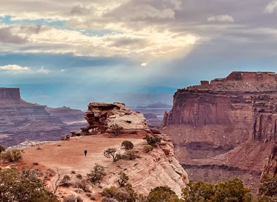 utah/cedar-valley/landmark/canyonlands-national-park