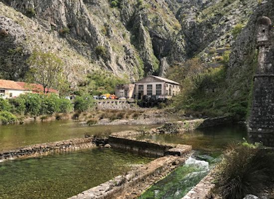 montenegro/vasojevici/landmark/palace-of-drago-family