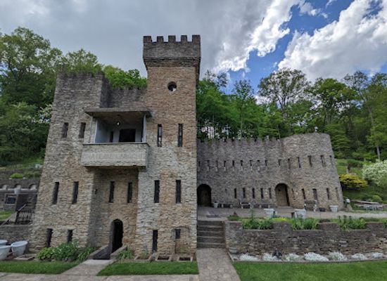 ohio/eastern-ohio/landmark/loveland-castle-museum