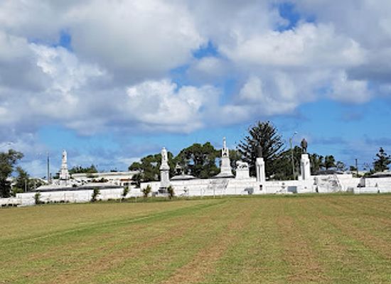 tonga/pangaimotu/landmark/royal-tombs