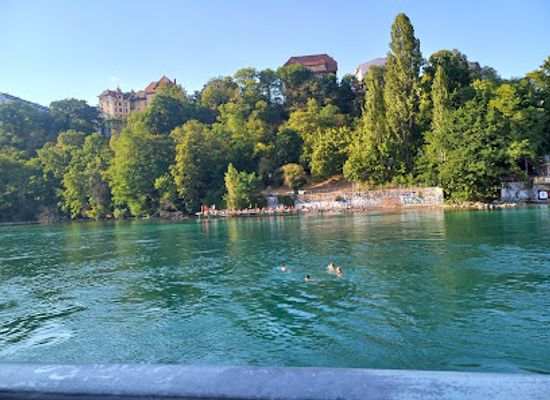 switzerland/lake-geneva-region/landmark/pointe-de-la-jonction