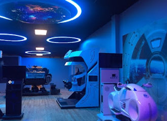 alabama/orange-beach/landmark/outer-limits-vr-game-room