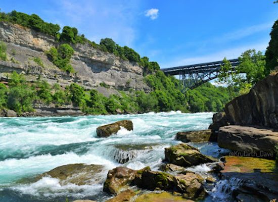 canada/niagara-falls/landmark/white-water-walk