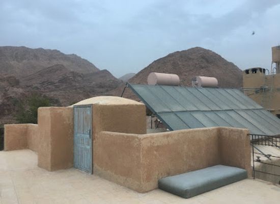 jordan/feynan-ecolodge/landmark/feynan-ecolodge-reception-centre-parking