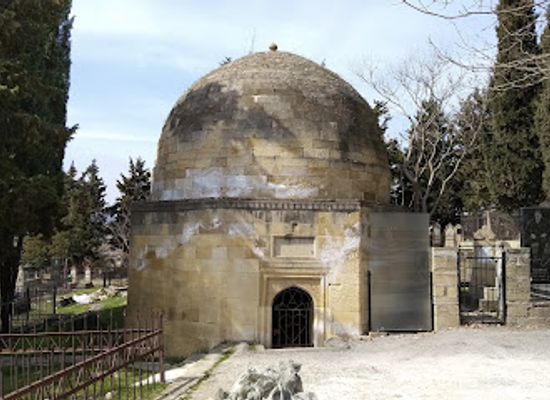 azerbaijan/shamakhi/landmark/shakhendan-mausoleum