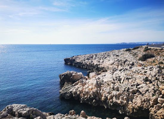 france/marseille-calanques/landmark/point-de-vue-des-goudes