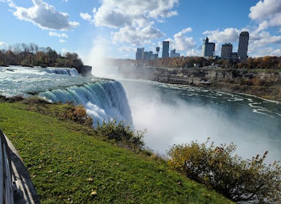 canada/northern-canada/landmark/niagara-falls