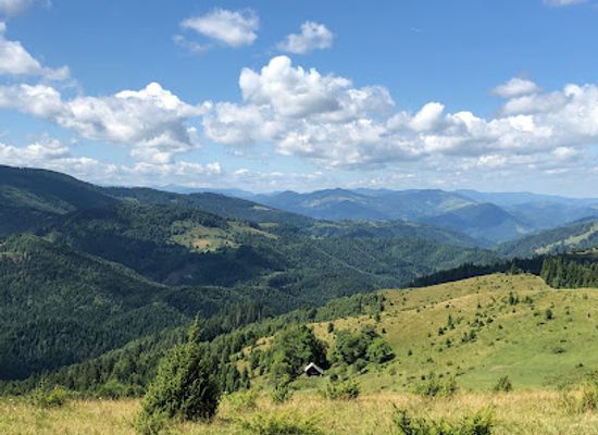 ukraine/svydovets-mountains/landmark/vyzhnytsia-national-park
