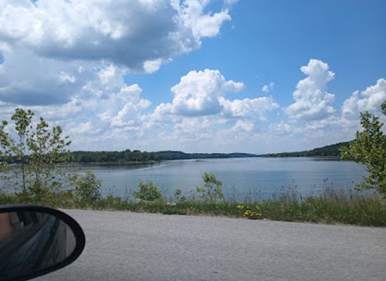 indiana/patoka-lake/landmark/patoka-lake-swimming-beach