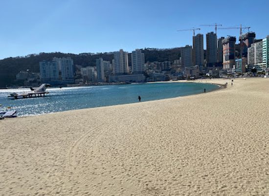 south-korea/yeongnam-region/landmark/songdo-beach