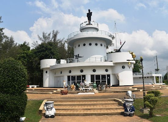 thailand/trat/landmark/yuttanavi-memorial-monument-at-ko-chang
