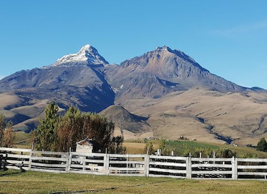 ecuador/cotopaxi-region/landmark/reserva-ecologica-los-illinizas