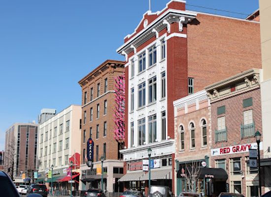 colorado/colorado-springs/landmark/rocky-mountain-food-tours
