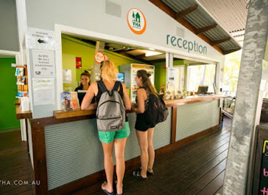 australia/magnetic-island/landmark/the-koala-park-by-selina