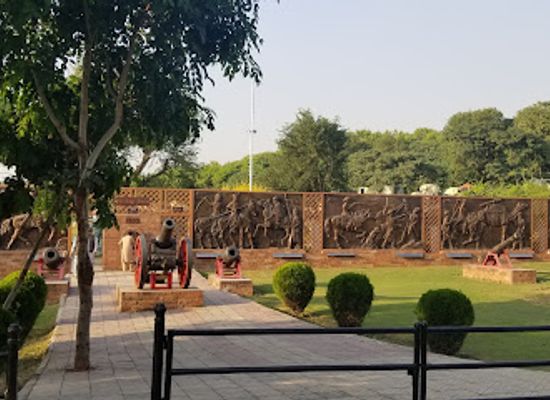 pakistan/rawalpindi/ayub-national-park/landmark/ayub-park-mosque