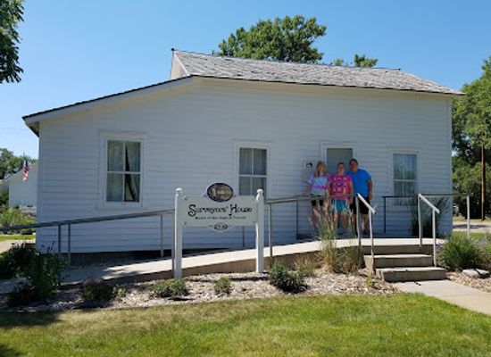 south-dakota/east-river/landmark/laura-ingalls-wilder-historic-homes