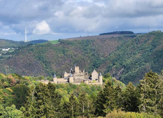 luxembourg/oesling/landmark/viewpoint-castle-bourscheid
