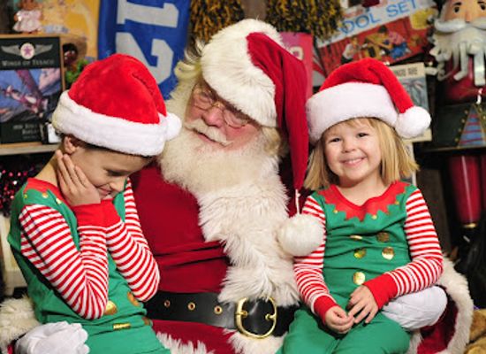 washington/puget-sound/landmark/everett-santa-photos-llc