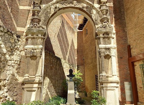 spain/valladolid/landmark/casa-de-cervantes
