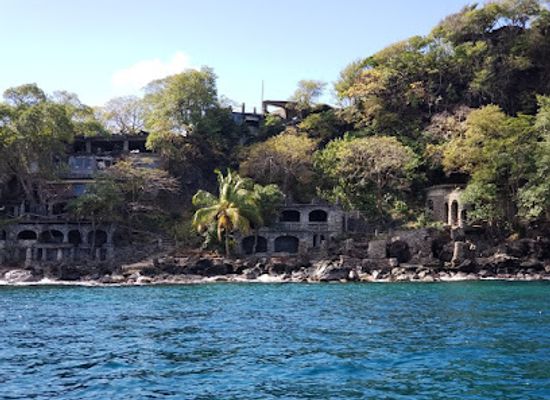 saint-vincent-and-the-grenadines/saint-george/landmark/fantasea-tours