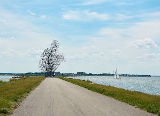 netherlands/flevoland/landmark/land-art-flevoland